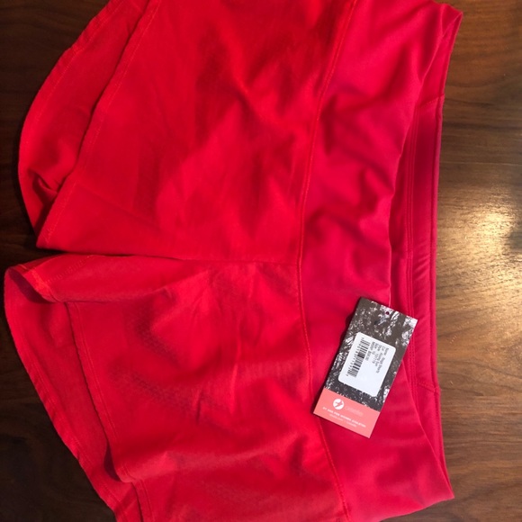 Running shorts - Picture 2 of 4